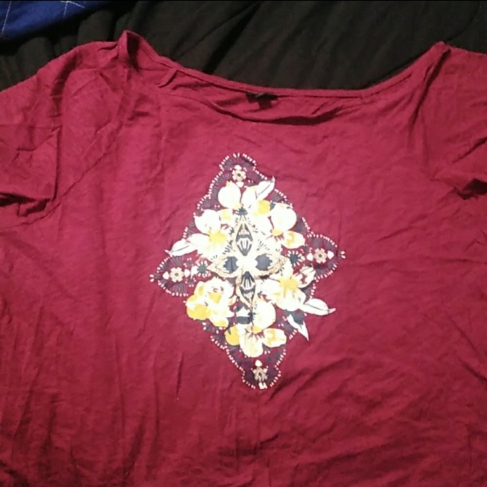 Torrid Off Shoulder Floral Graphic Top Size 2